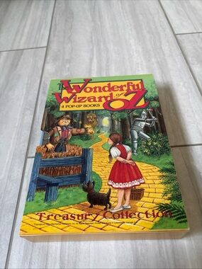 Set of 4 Books  "The Wonderful Wizard of Oz" POP-UP 1991 Treasury Collection